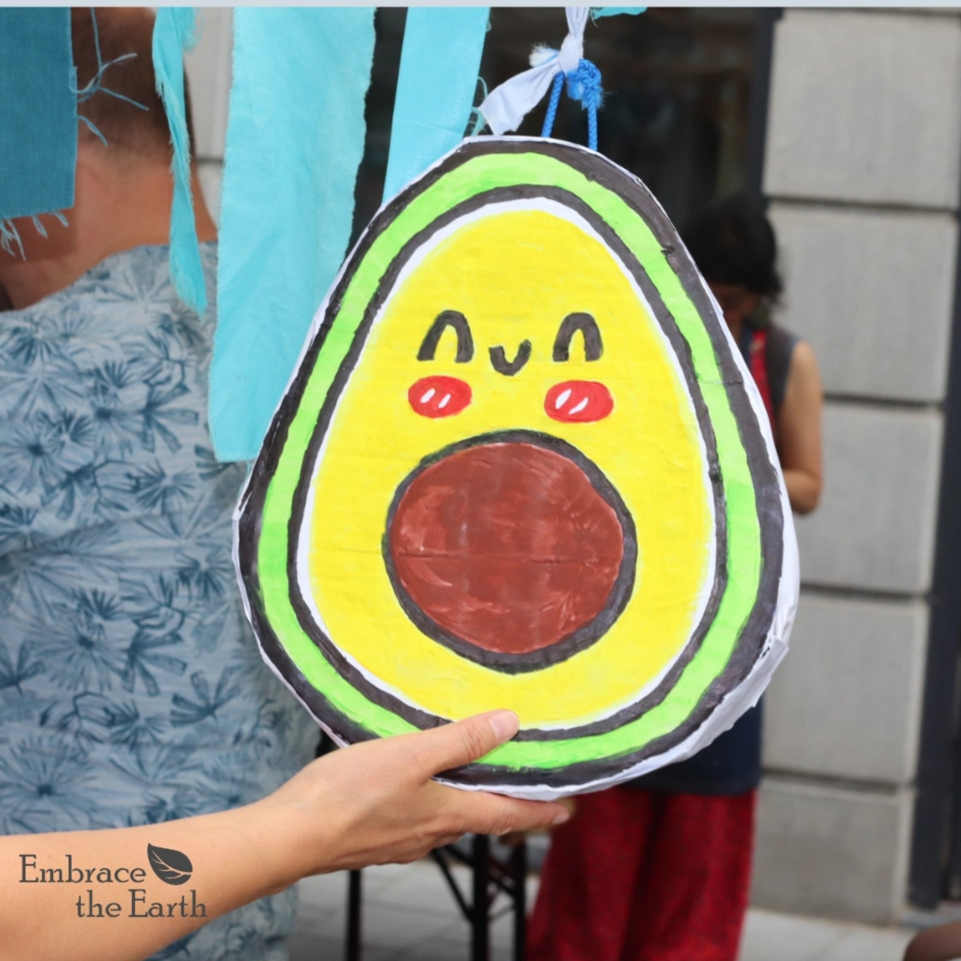 Sustainable Piñata Workshop